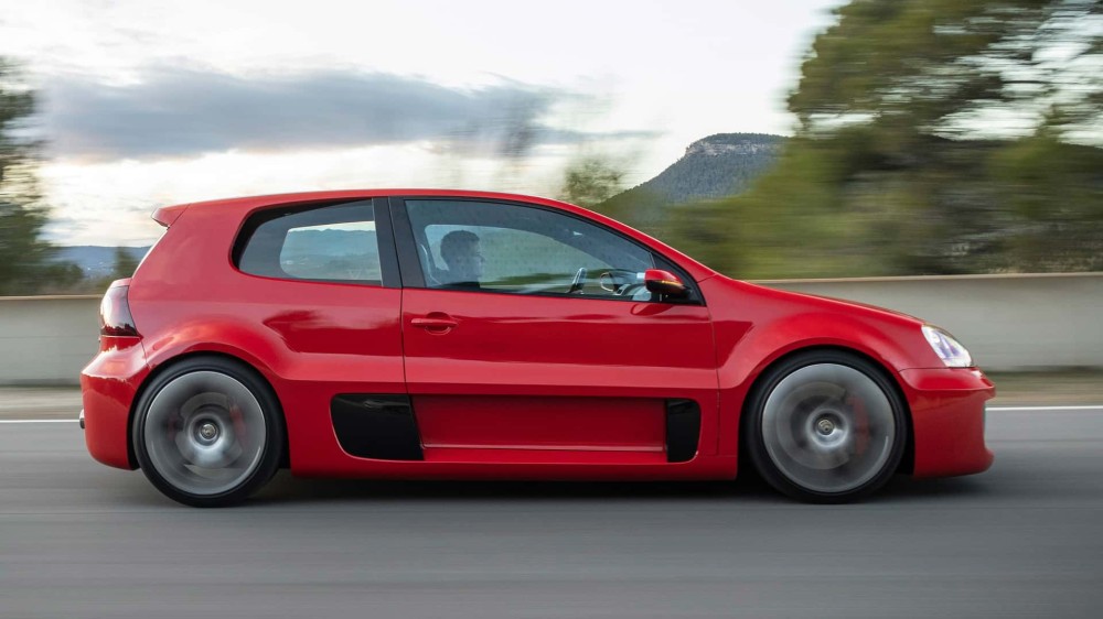 Volkswagen Golf GTI W12-650